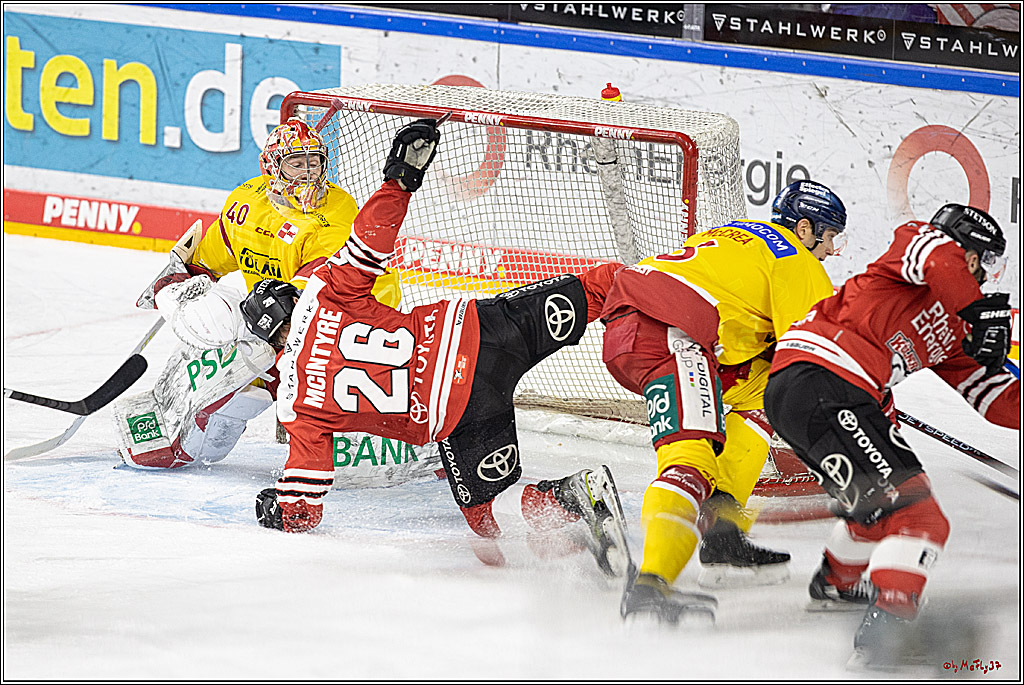 PENNY DEL;  Koelner Haie - Duesseldorfer EG; Koeln, 02.01.2023